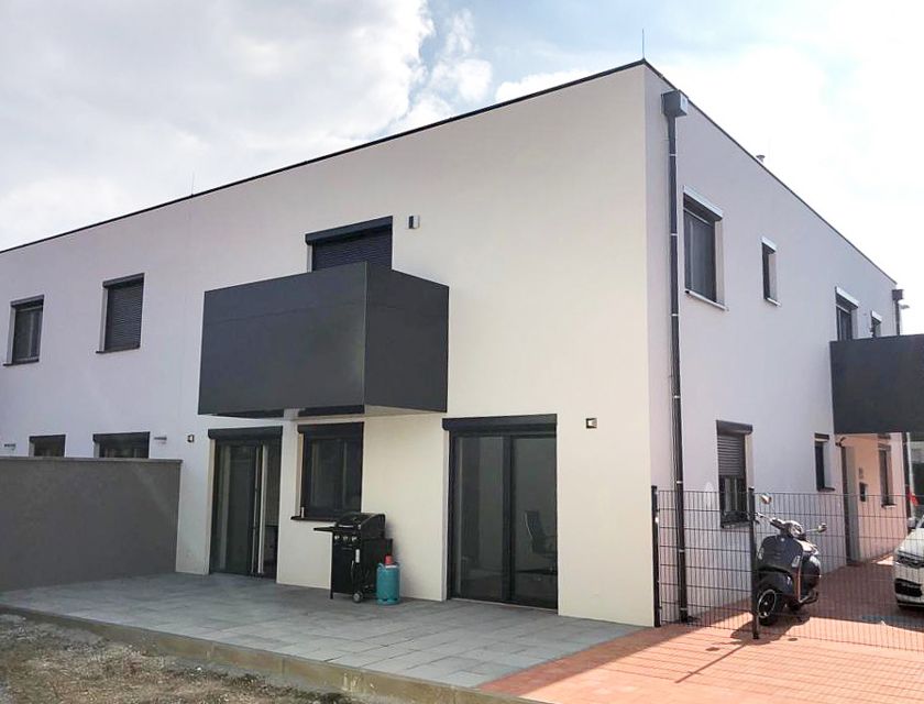 Wohnhaus Waldstraße, 2231 Strasshof an der Nordbahn